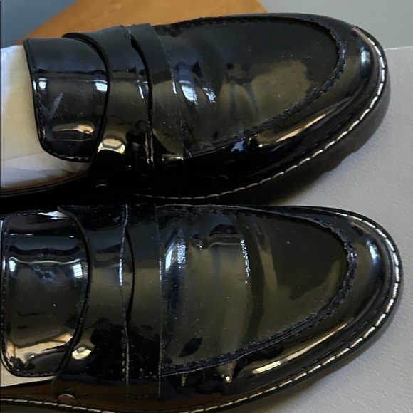 Women’s Franco Sarto patent Black Loafers - Picture 5 of 6